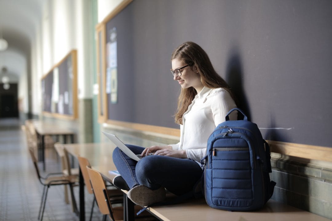 Laptop dla ucznia na rok szkolny 2026/2027: na co naprawdę wydać pieniądze