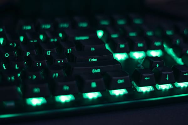 Klawiatura mechaniczna — czy warto się przesiadać